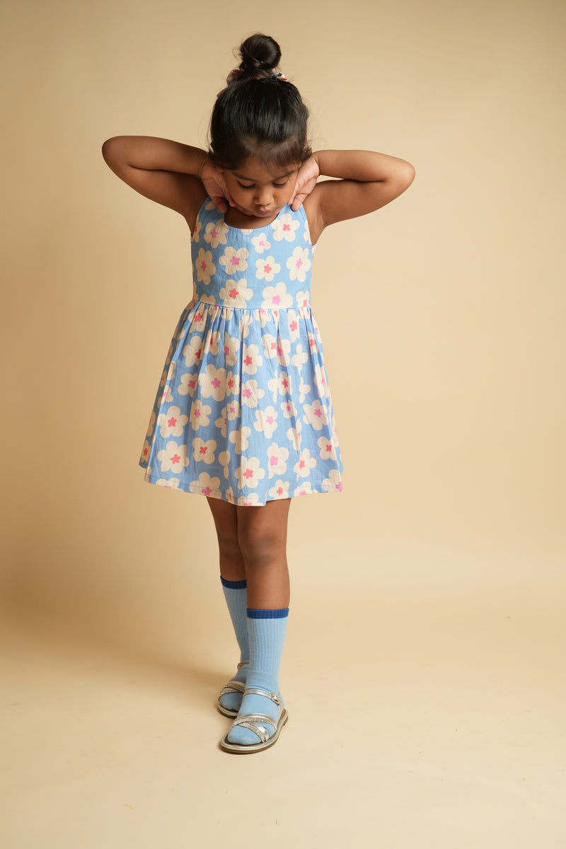 Girls Racerback Cotton Dress with Lace Detailing – Blue Cloud Daisies