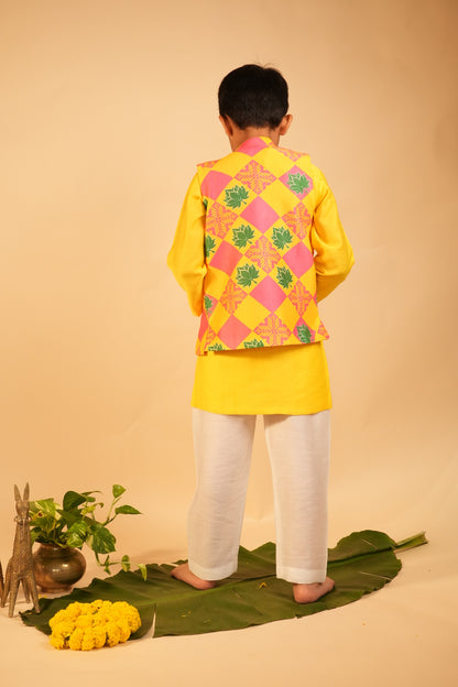 Kamal Bandi & Kurta Set (Boys Bandi Set)