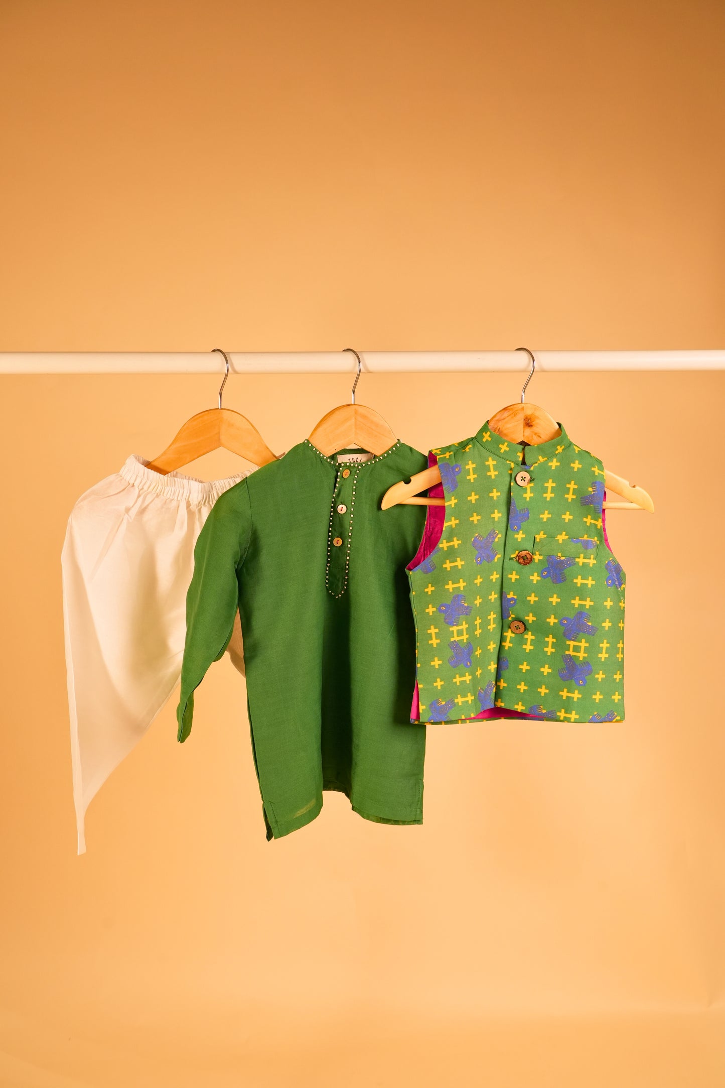 Neela Parinda Bandi & Kurta Set (Boys Bandi Set)