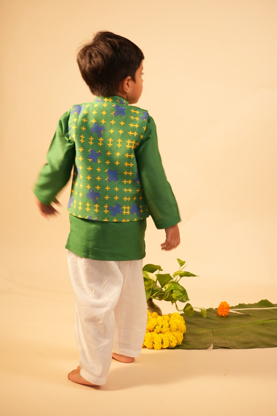 Neela Parinda Bandi & Kurta Set (Boys Bandi Set)