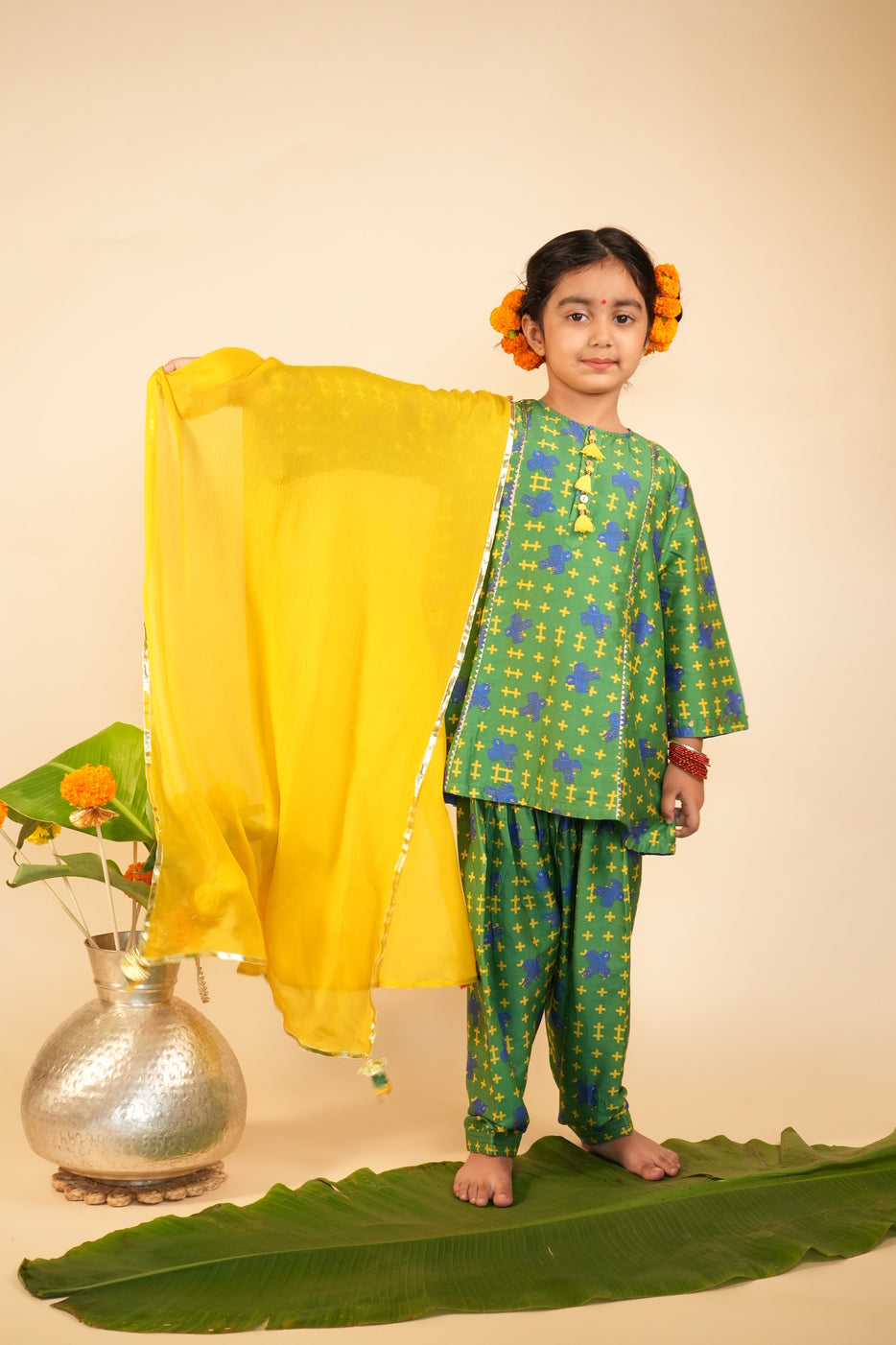 Vaidehi – Neela Parinda (Girls Kurta Salwar Set)