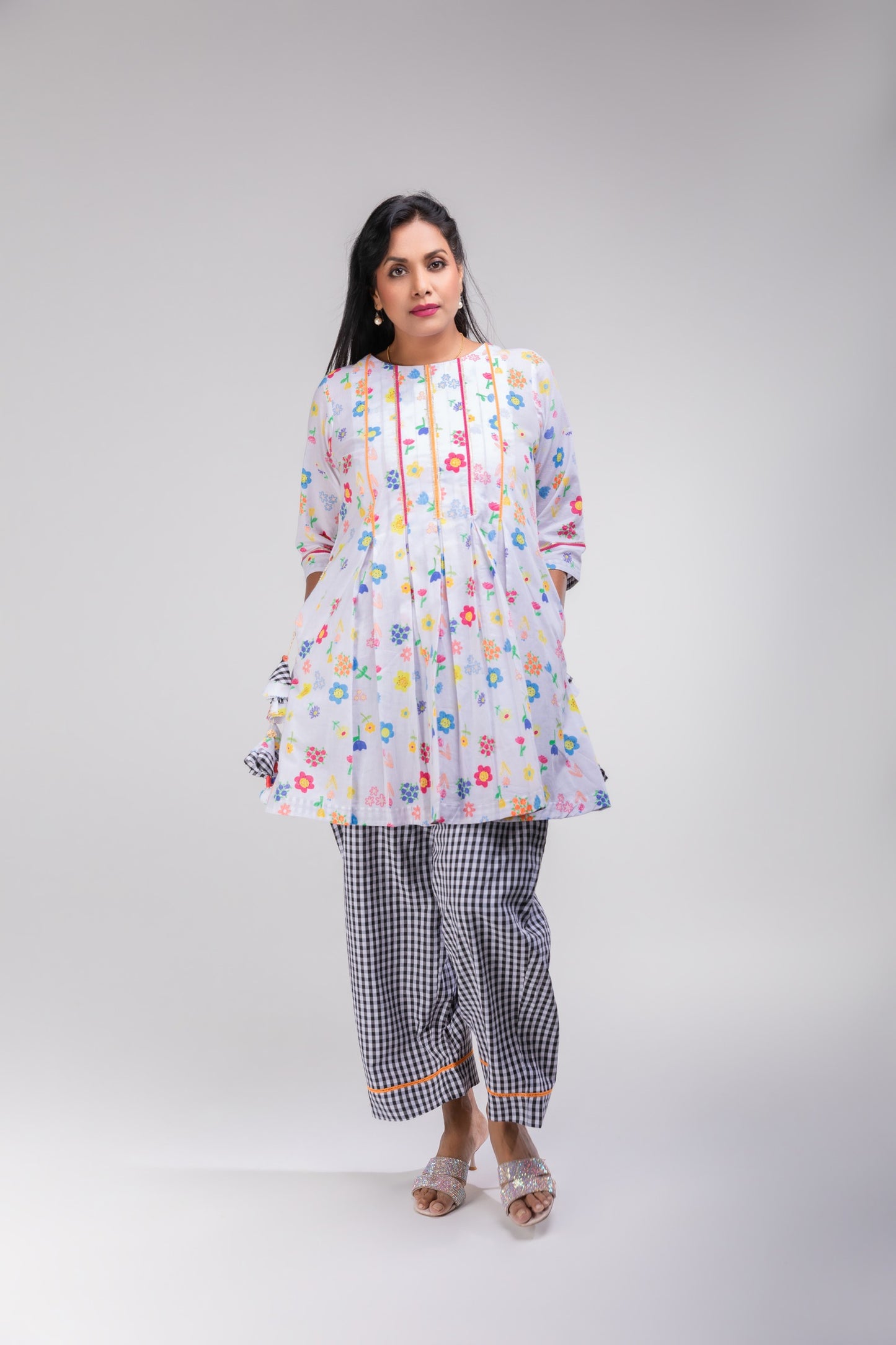 The Ditsy Floral Mom Cotton Kurta & Wide-Leg Pants Set