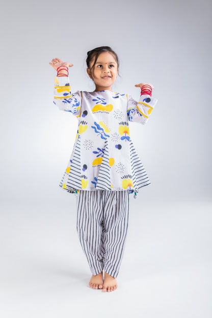The Doodle Garden Girls Cotton Kurta & Salwar Set
