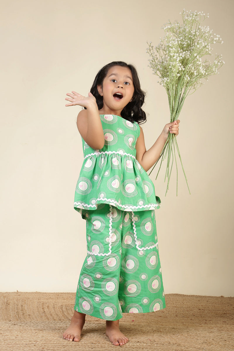 Girls Cotton Co-ord Set with Lace – Green Heart Ripples