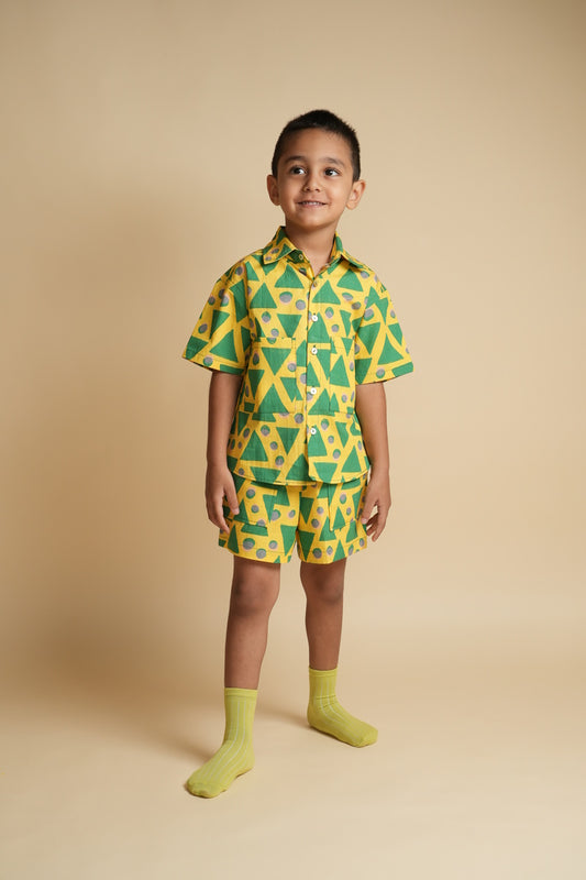 Unisex Cotton Co-ord Set for Kids – Green Triangle Print